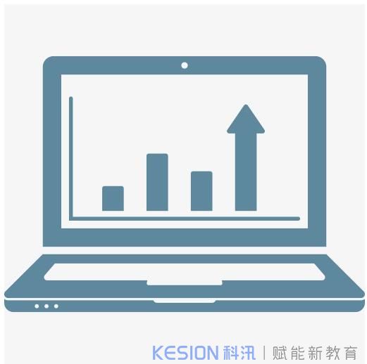 司机脚搭仪表盘单手掌握方向吓坏乘客 称因脚痒