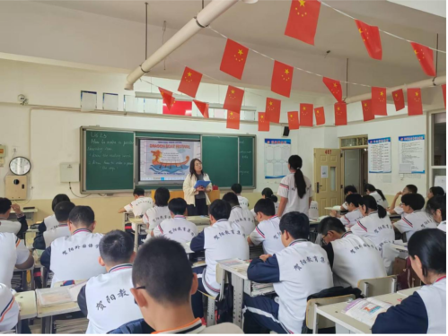 [组图]教学督导促提升，专家引领共成长 第 2 张