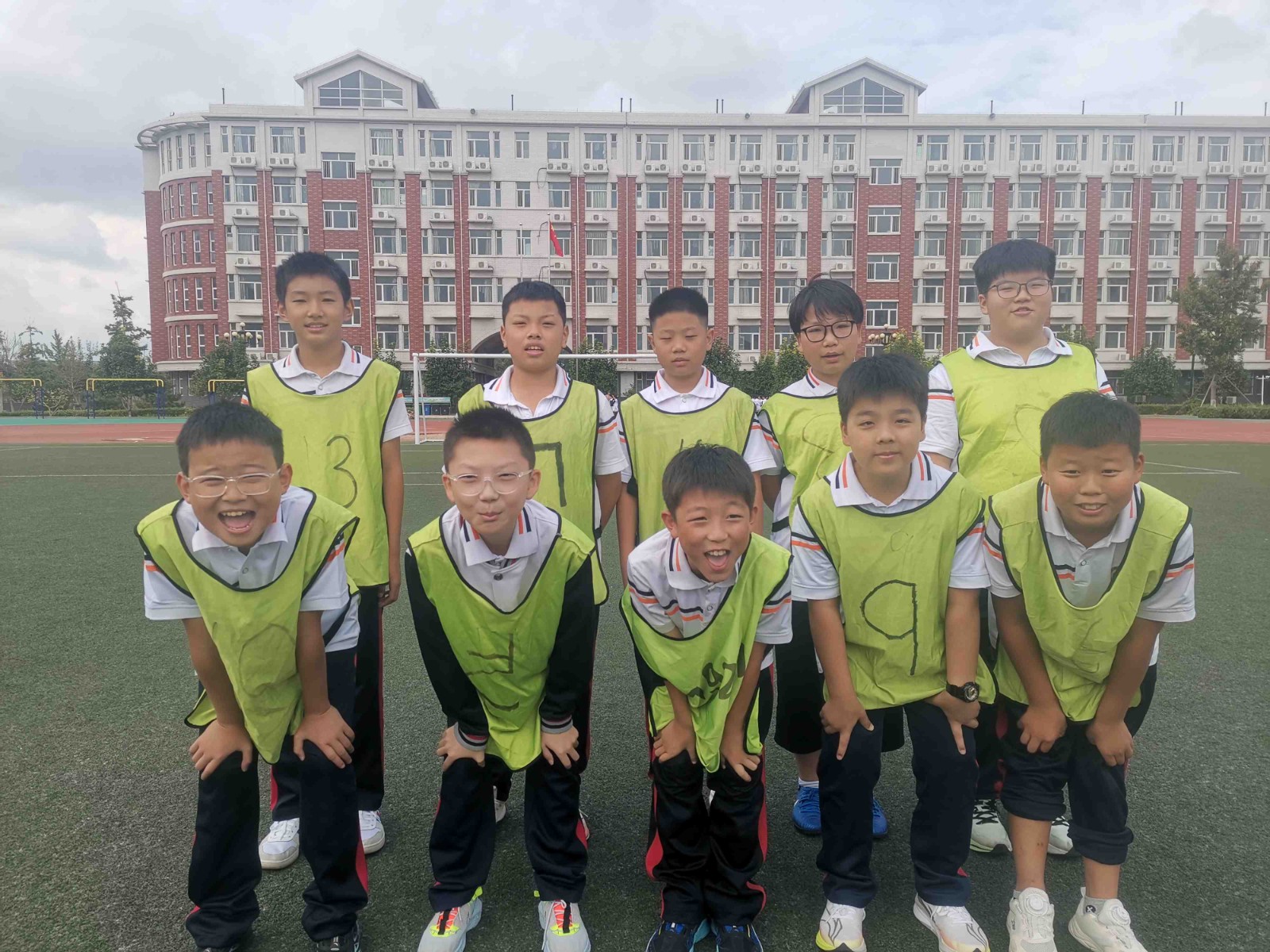 [组图]绿茵场上的梦想与激情 第 6 张