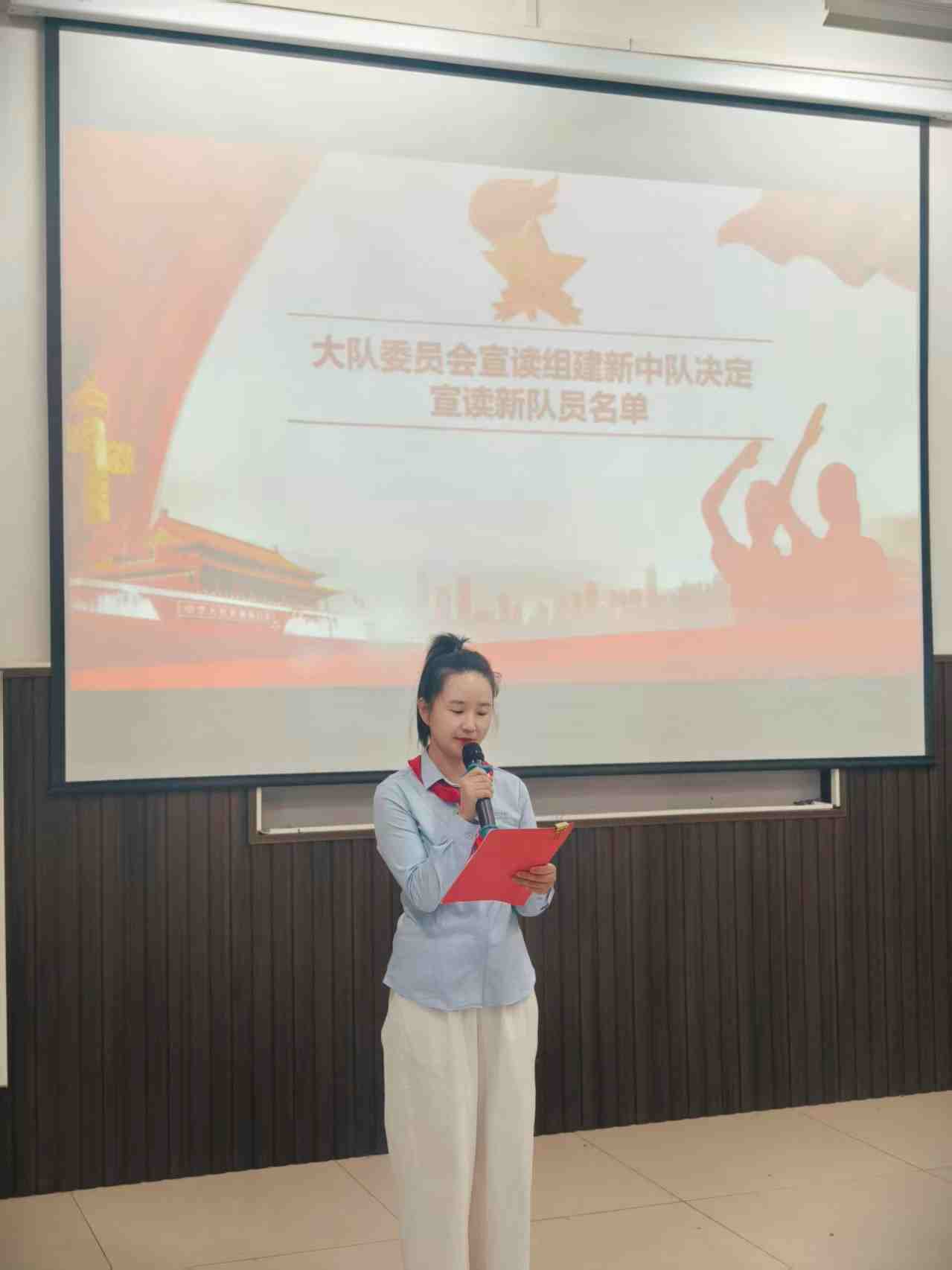 图片4.jpg 图片4.jpg